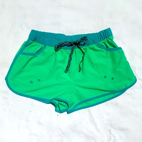 Patagonia Pants - Patagonia Shorts M 2.5” Inseam Green Teal Drawstring Two Tone Pockets